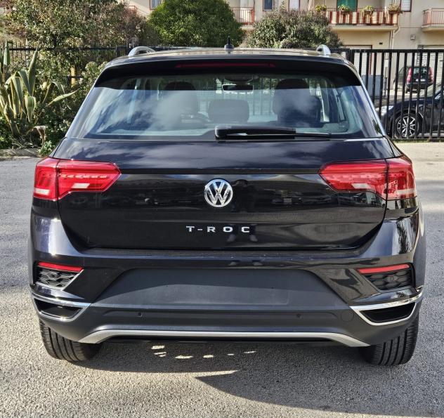 Volkswagen T-Roc 1.6 TDI SCR Business BlueMotion Technology - Foto 7