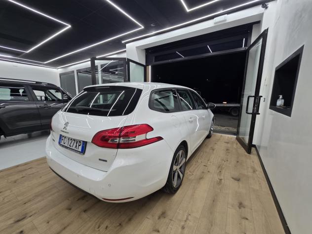 Peugeot 308 BlueHDi 120 S&S SW Business - Foto 6
