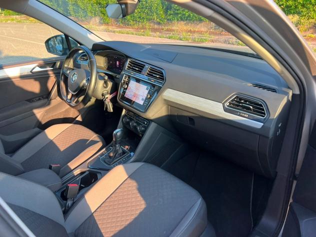Volkswagen Tiguan 2.0 TDI SCR Business BlueMotion Technology - Foto 8
