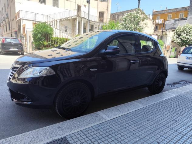 Lancia Ypsilon 1.2 BENZINA 69CV PERFETTA - Foto 4
