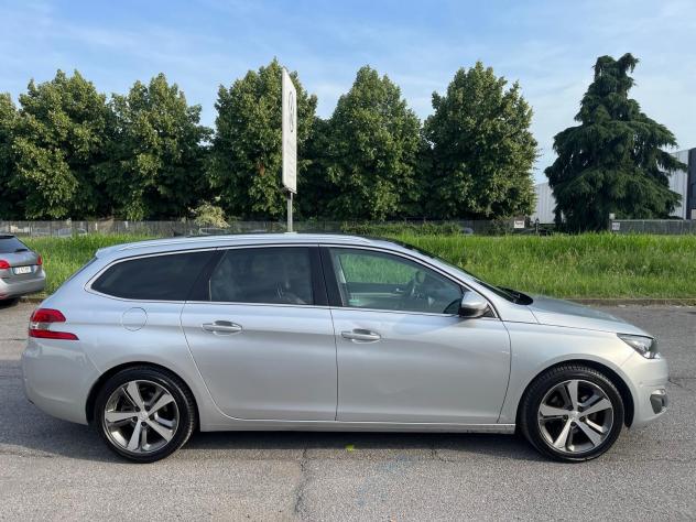 Peugeot 308 PureTech Turbo 130 S&S SW Allure - Foto 3