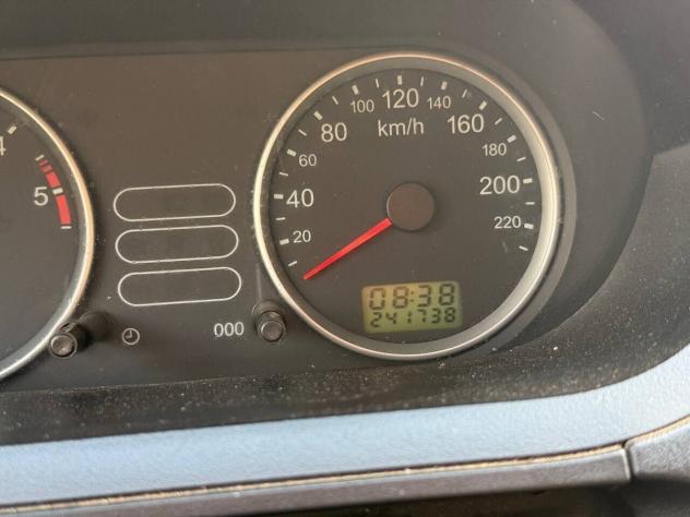 Ford Fiesta 1.4 TDCi 5p. Ghia - Foto 8