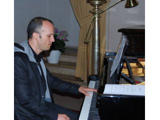 Lezioni di pianoforte, accordatura pianoforti Roma e provincia