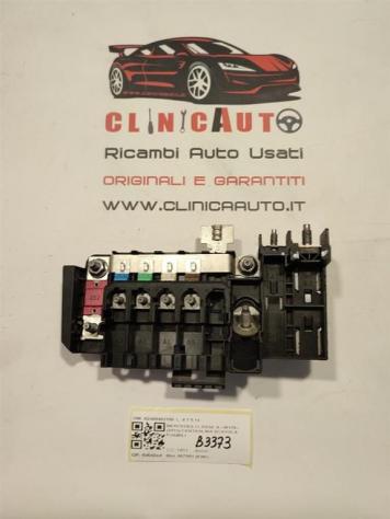 SCATOLA PORTA FUSIBILI MERCEDES Classe A Serie (W176) A2465402150 607951 (K9K) diesel 1461 (1218)