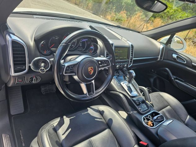 PORSCHE CAYENNE 3.0 D. - Foto 10