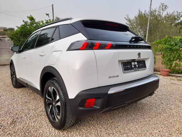 Peugeot 2008 BlueHDi 110 S&S Allure Pack anno 2021 - Foto 5