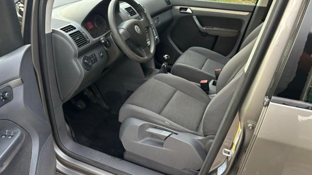 Volkswagen Touran posti 5 GPL dalla cassa gancio di traino regolare - Foto 6