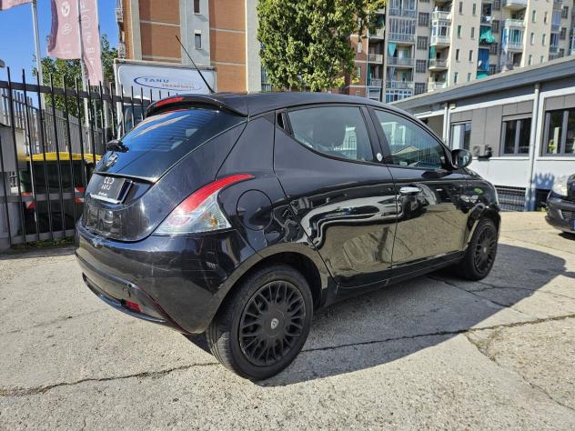 Lancia Ypsilon Ypsilon 1.2 ecochic Gpl 69cv - Foto 3