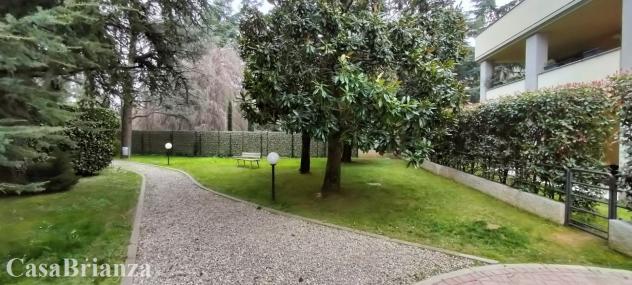 Biassono ampio bilocale con giardino, cantina e box singolo - Foto 16