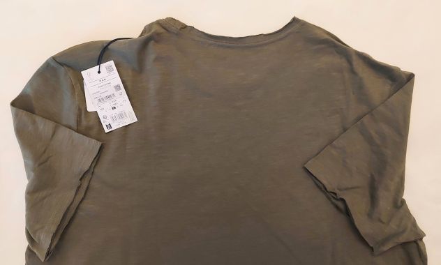 T-shirt verde puro cotone della linea OVS regular fit misura L Nuova con etichet - Foto 2
