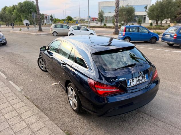 Mercedes-benz CLA 180 d S.W. Sport - Foto 5