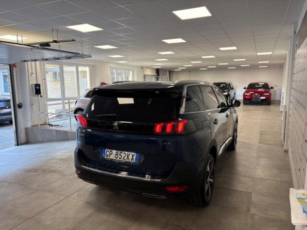PEUGEOT 5008 BlueHDi 130 S&S EAT8 GT 7 POSTI FULL LED rif. 23979329 - Foto 6