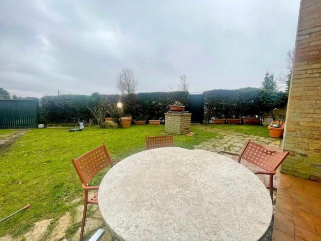 Porzione di casa in vendita a Gambassi Terme 131 mq Rif: 1396001