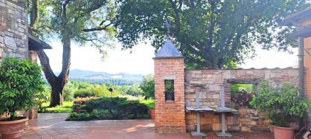 Vendita Rustico casale da 680 mq con giardino - Foto 10