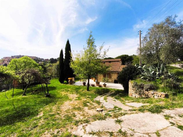 Vendita Rustico casale da 215 mq con giardino - Foto 15