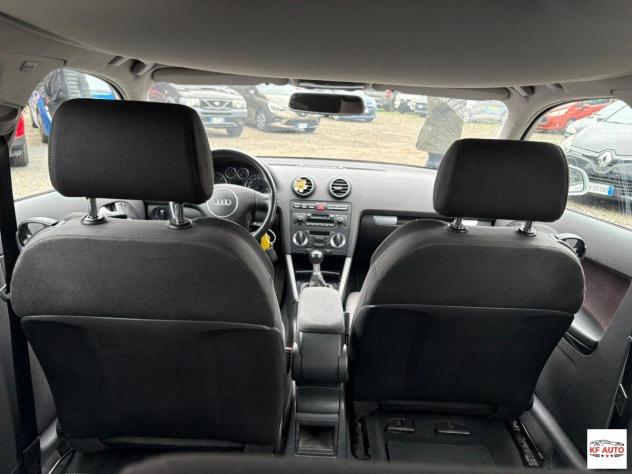 AUDI - A3 - 2.0 16V TDI Attraction - Foto 10