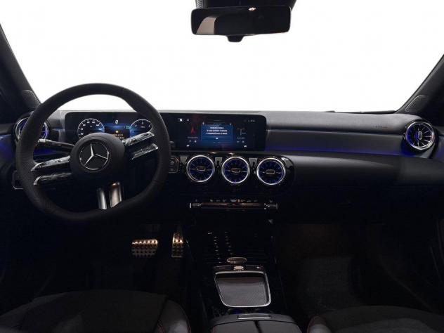 Mercedes-Benz Classe A A 180 d AMG Line Extra auto - Foto 9