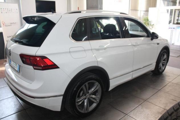 Volkswagen Tiguan 1.6 TDI SCR Sport BlueMotion Technology - Foto 5