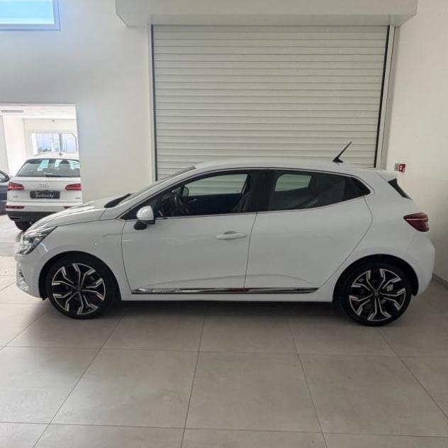 RENAULT Clio Blue dCi 85 CV 5 porte Intens rif. 24062787 - Foto 4