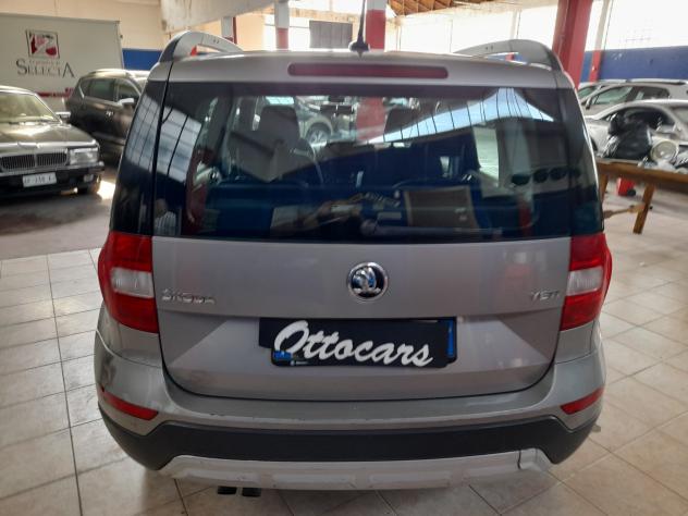 Skoda Yeti 1.6 TDI CR 105CV Ambition DSG GreenTec - Foto 5