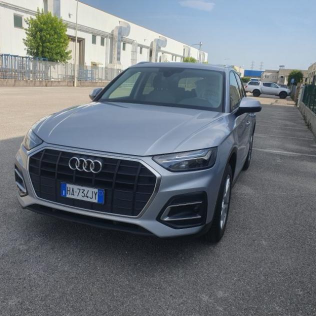 AUDI Q5 35 TDI S tronic Business rif. 23767471