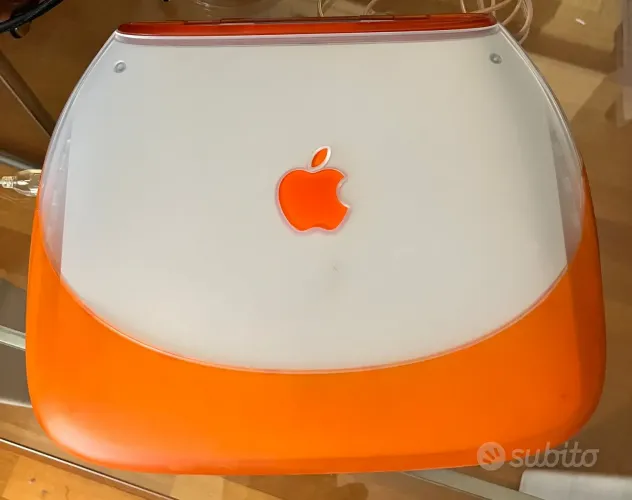 Apple iBook G3 Clamshell "Tangerine" – Perfetto