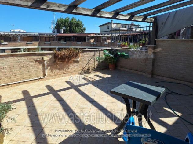 IMMOBILI-IMMOBILE COMMERCIALE-Via Monte Cauriol, 37 - Foto 5