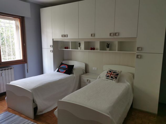 🏡 STANZE DISPONIBILI IN SPLENDIDO APPARTAMENTO RISTRUTTURATO - Foto 9