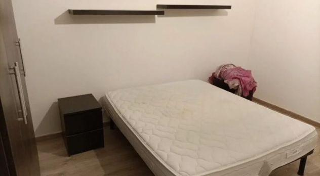 CASAL MORENA TRILOCALE ARREDATO CON BALCONE - Foto 10
