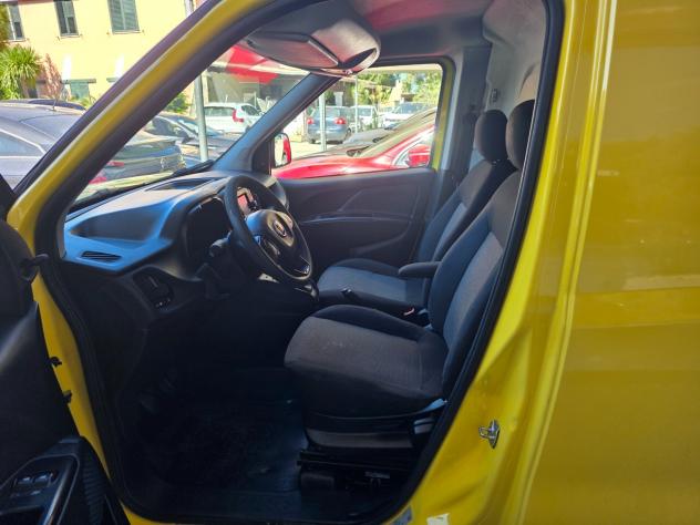 Fiat Doblo Dobl1.3 MJT PC-TN Cargo Lamierato SX - Foto 9