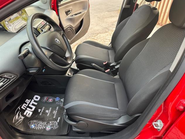 Lancia Ypsilon 1.2 69 CV 5 porte Gold - Foto 9