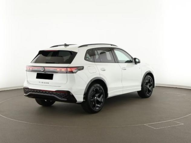 VOLKSWAGEN Tiguan 1.5 eTSI 150CV DSG R-Line R Line - BLACK STYLE LED rif. 22947278 - Foto 6