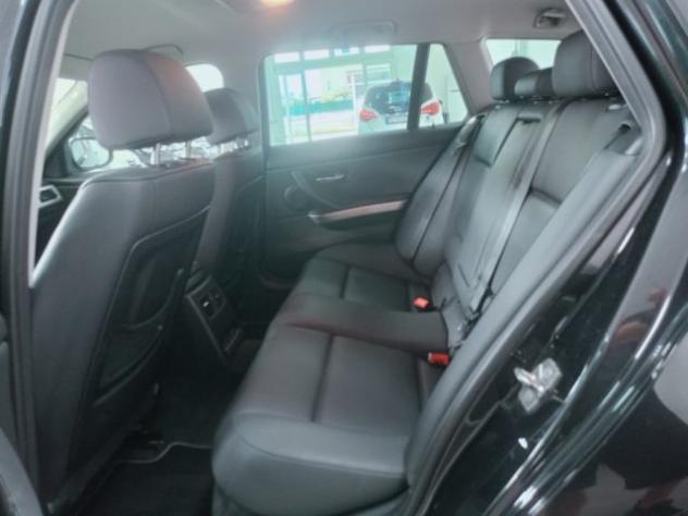 BMW 318 d 2.0 143CV cat Touring Futura rif. 23865604 - Foto 10
