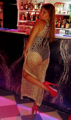 🍒La ragazza di porta accanto...Prenota massaggio con Melania 🍒 - Foto 2 Tel:3532156290
