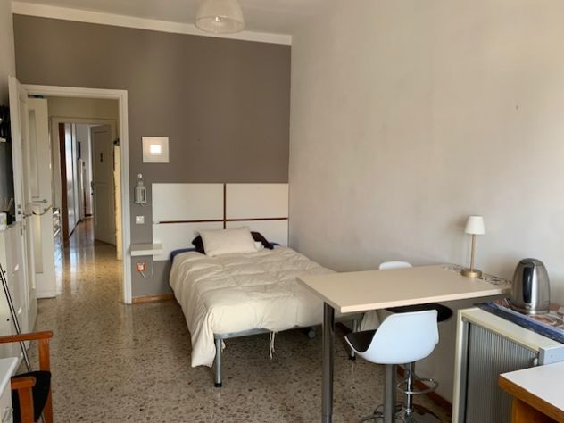 Navigli/Bocconi/Naba stanza singola arredata grande al piano attico - Foto 4