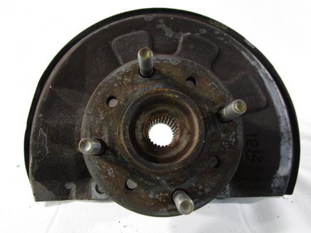 30884173 MOZZO MONTANTE FUSELLO ANTERIORE LATO DESTRO VOLVO V40 SW 1.9 D 75KW 5M 5P (2002) RICAMBIO USATO