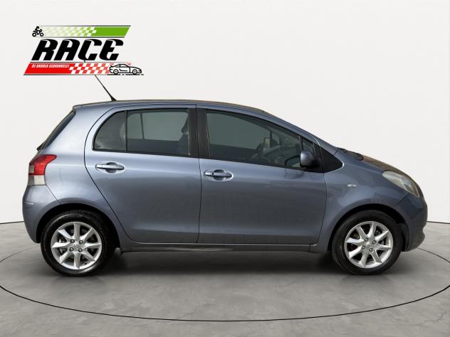 Toyota Yaris 1.0 Sol 5p - Foto 6