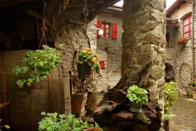 azienda agricola in vendita a Pontremoli in zona Oppilo