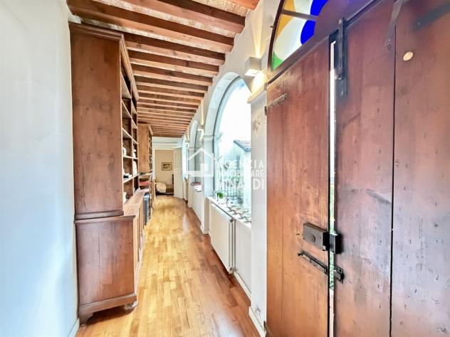FAENZA CENTRO STORICO – TERRA-CIELO INDIPENDENTE CON CORTE PRIVATA, GARAGE E TAVERNA - Foto 5