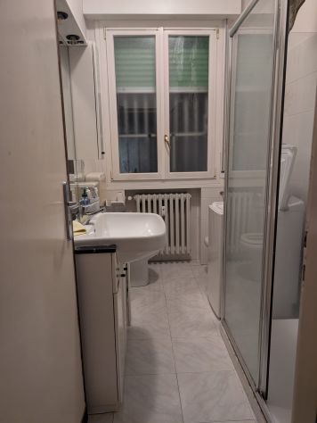 1 Novembre Ampia stanza singola con letto matrimoniale (Zona Murri / S. Orsola) - Foto 4