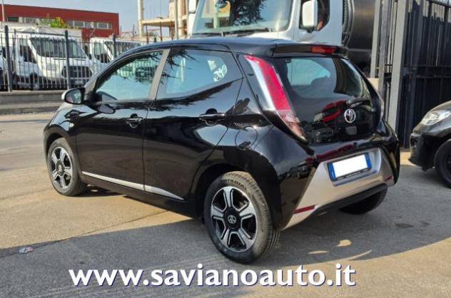 TOYOTA Aygo 1.0 VVT-i 69 CV 5 porte x-clusiv rif. 24196753 - Foto 4