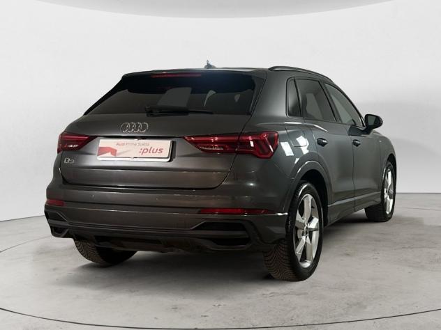 Audi Q3 Q3 2.0 tdi S line edition 150cv s-tronic - Foto 4