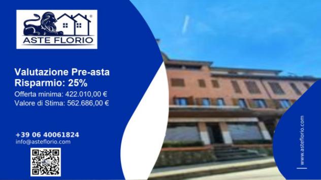 Immobile in asta di 630 m² con più di 5 locali e box auto in vendita a Carpegna