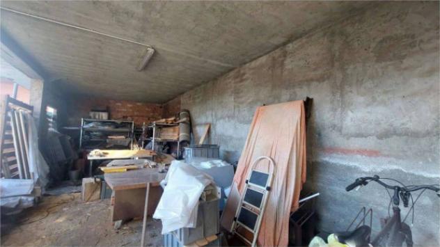 Immobile in asta di 99 m², box auto in vendita a Castano Primo - Foto 10