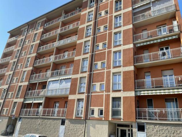Appartamento di 130 m² con 4 locali in vendita a Torino