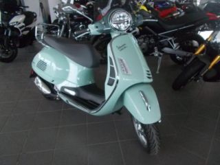 VESPA GTS 300 2023 rif. 23952799
