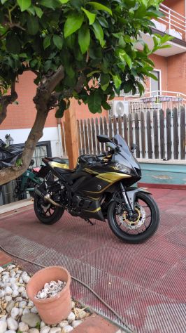 vendo Yamaha R3 - Foto 3