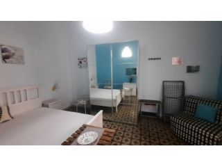 CASA INDIPENDENTE  SOLO USO TRANSITORIO  AVOLA SR  -AFFITTASI   SOLO USO TRANSIT