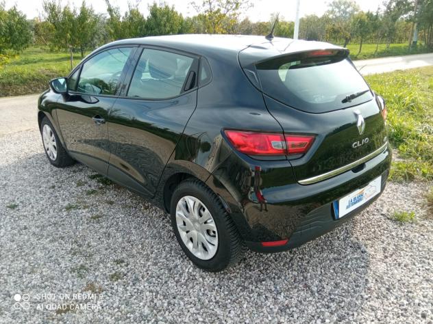 Renault Clio Sporter 1.5 dCi 8V 75CV Wave - Foto 6