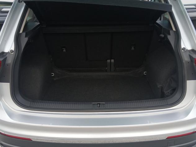 Volkswagen Tiguan 2.0 tdi Life 150cv dsg - Foto 19